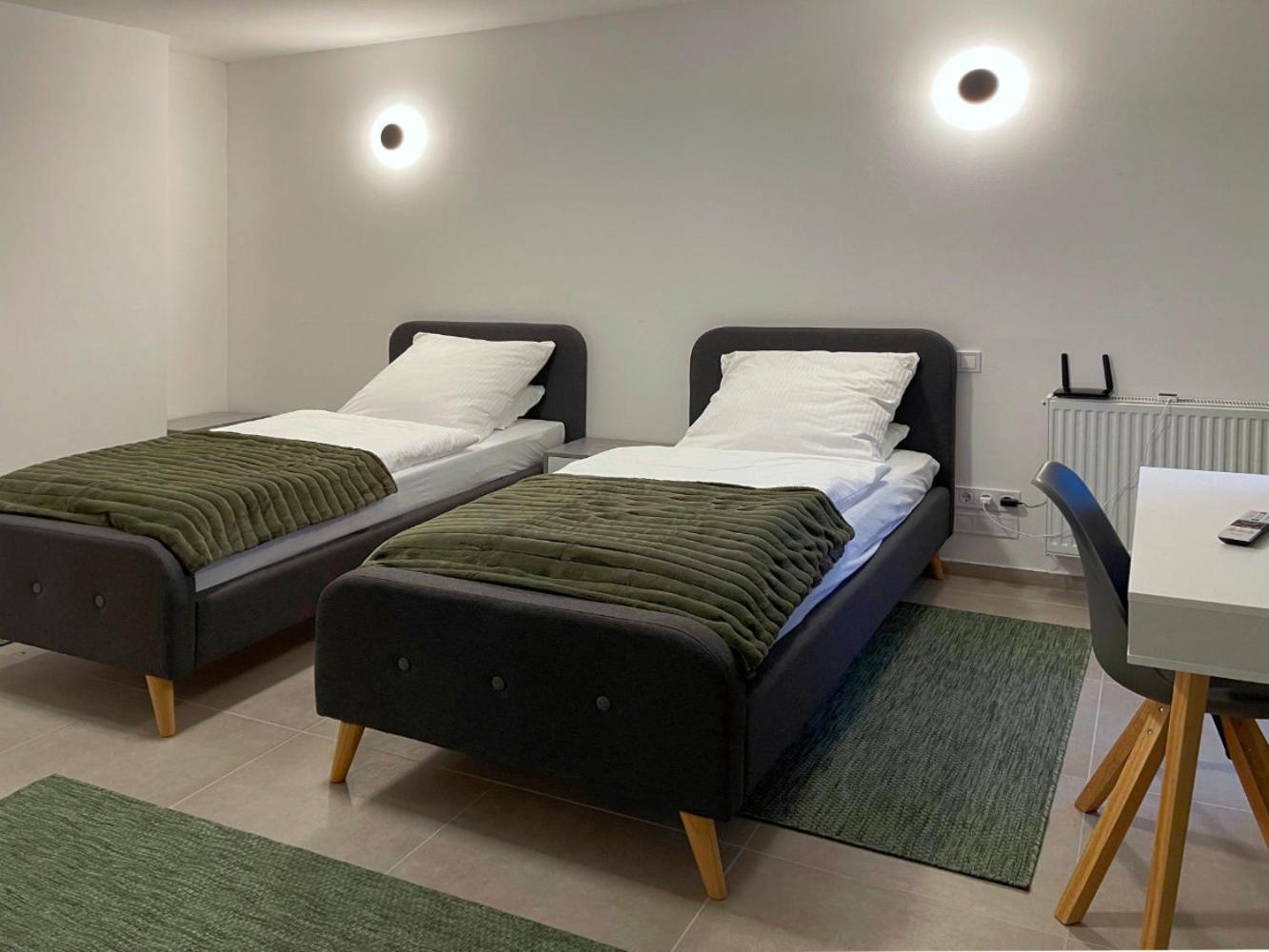 Board Inn - Haus Regensburg Eksteriør billede