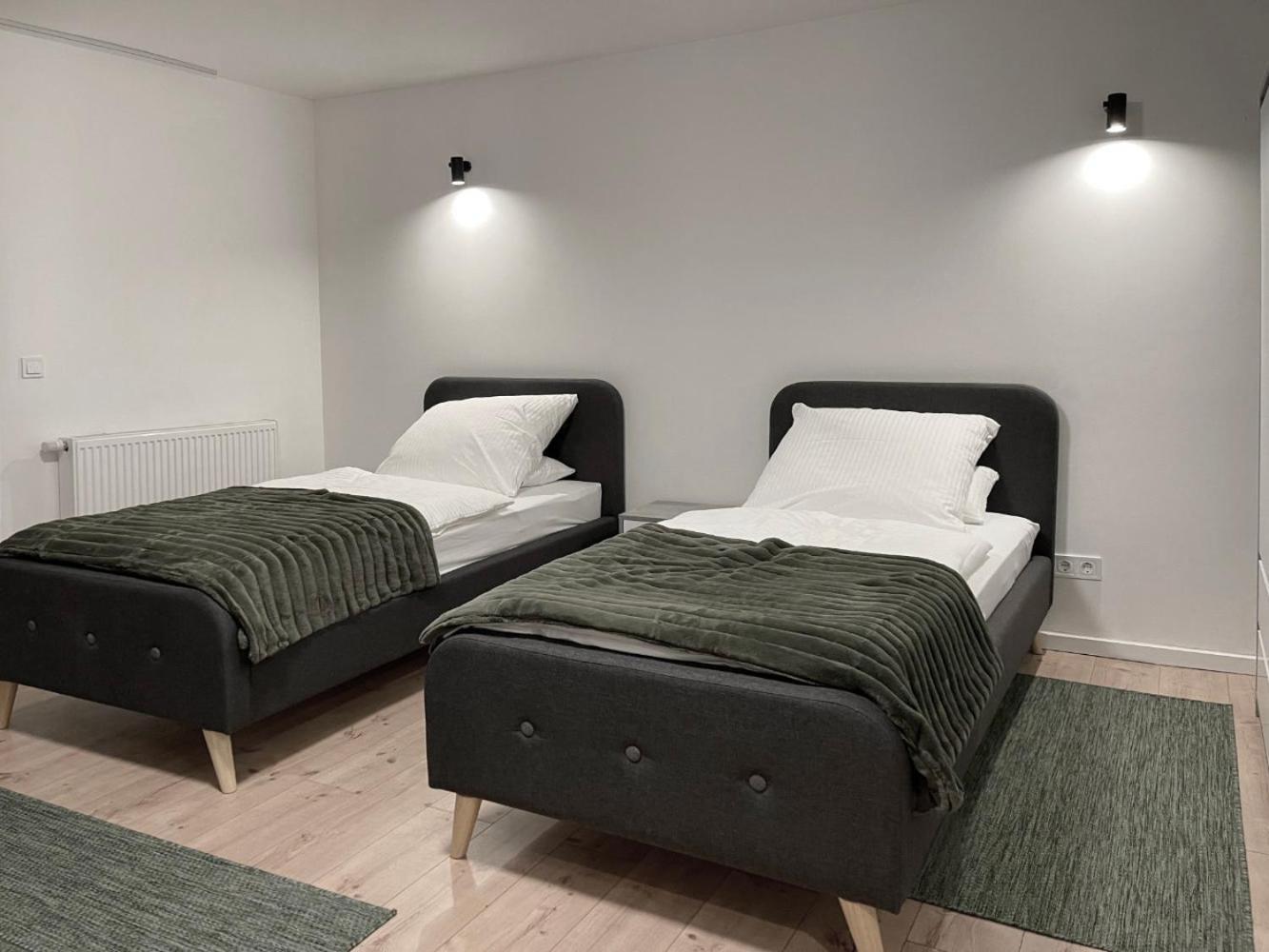 Board Inn - Haus Regensburg Eksteriør billede